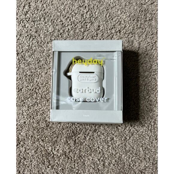 NWT Heyday Silicone Earbud Case Cover AirPods Gen 1 & 2 White - Picture 1 of 5